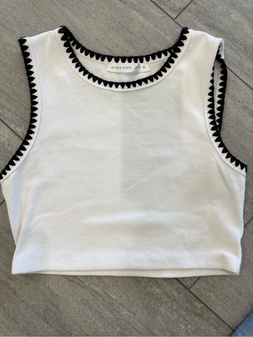 Altar'd State White Cropped Tank with Black Scallop Trim